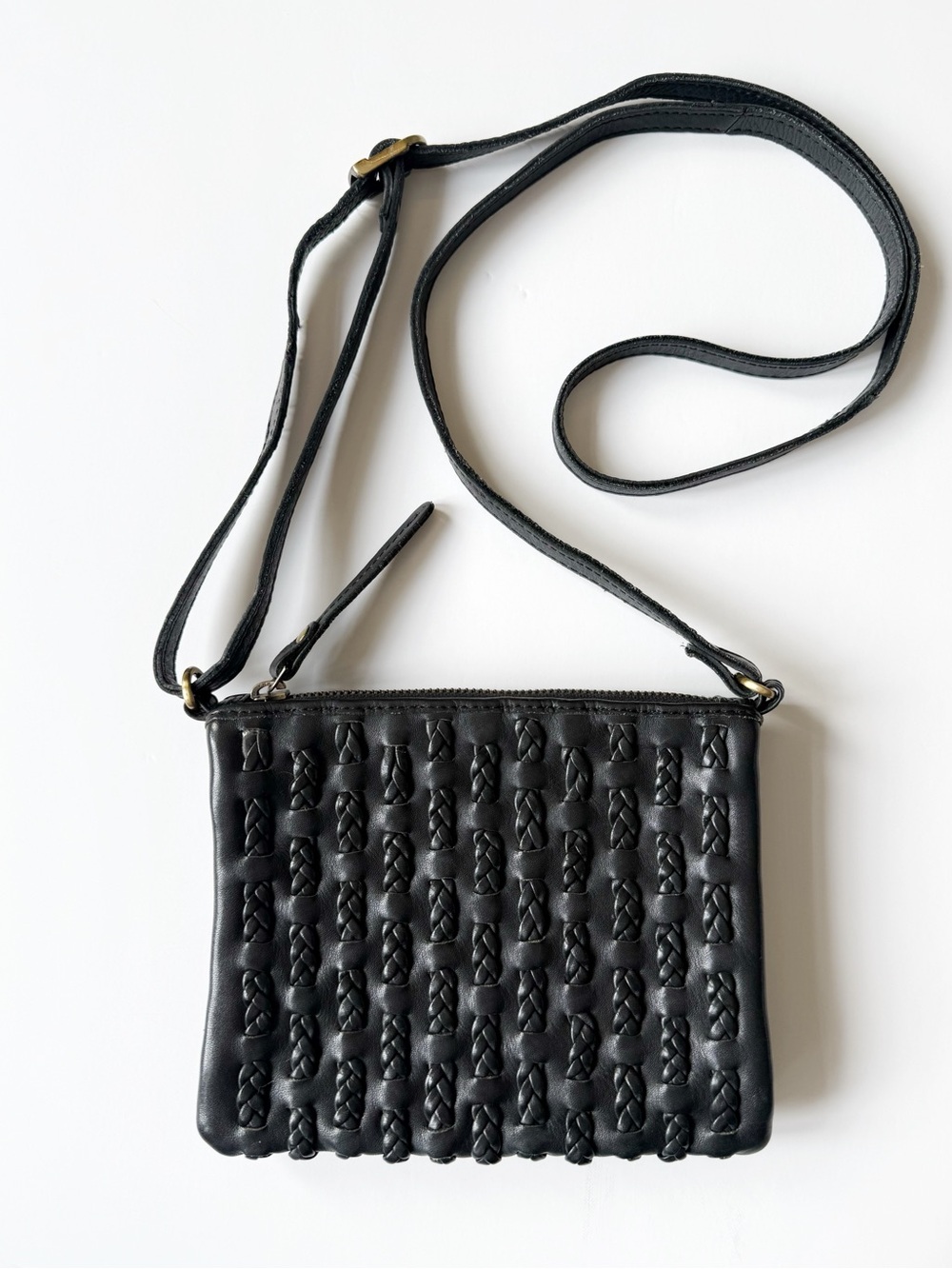MILO Canada Woman Black Leather Wallet Purse Crossbody Bag Classic Travel Boho